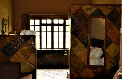 Colenso Cabin | Amaka Private Game Reserve and Safaris