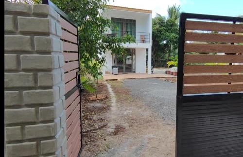 Rodrigues Island House | Amanda's Tiny Heaven