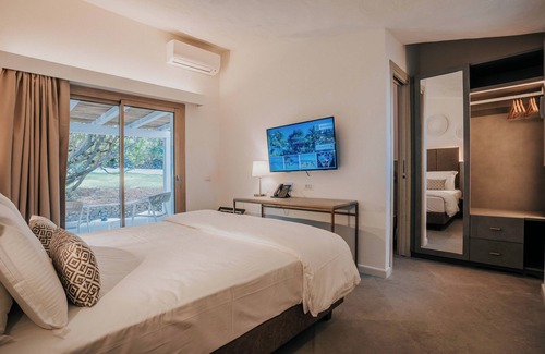San Teodoro City Centre Hotel | Amasea Resort