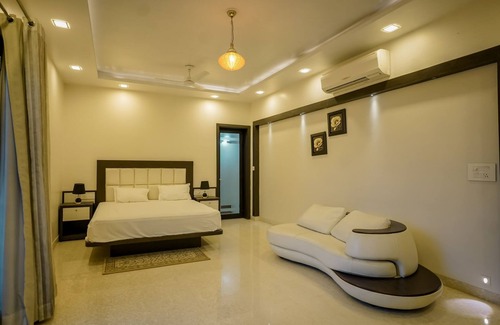 Jamwa Ramgarh Hotel | Amayra The Luxury Farm
