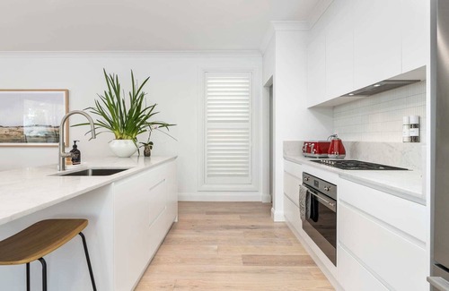 Orange House | Amazing Anson - Freshly Renovated 4 Bedroom Home