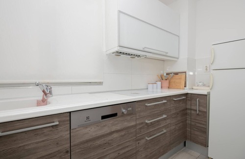 Istok Apartment | Amazing apartment in Makarska