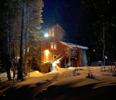 Bear Valley House | Amazing Architecture - Views all around VH#113