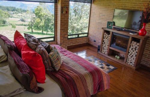 Sopo Villa | Amazing Country House, Nearby Bogotá - Yerbabuena