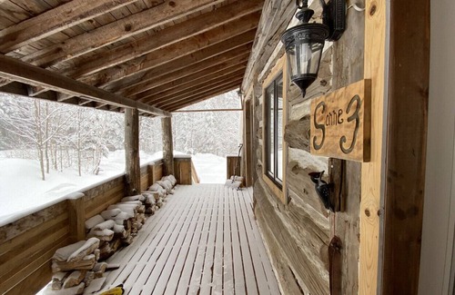 Val Morin Cabin | Amazing Domain with modern log cabin on the lake front