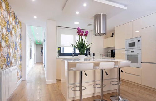 Camino de Ronda Apartment | Amazing dúplex with pool in Granada. Velazquez