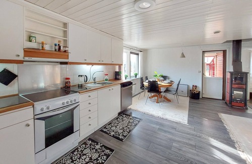 Fasalt House | Amazing home in örkelljunga with WiFi