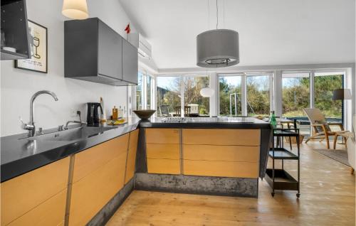 Øer Strand House | Amazing Home In Ebeltoft