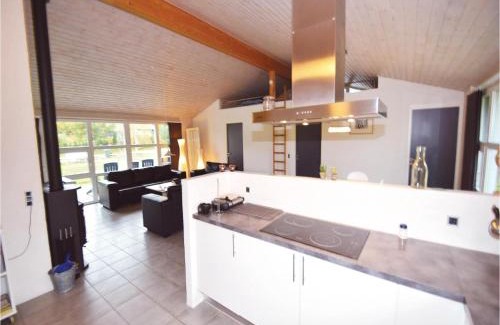 Lyngsbæk Strand House | Amazing Home In Ebeltoft With Sauna