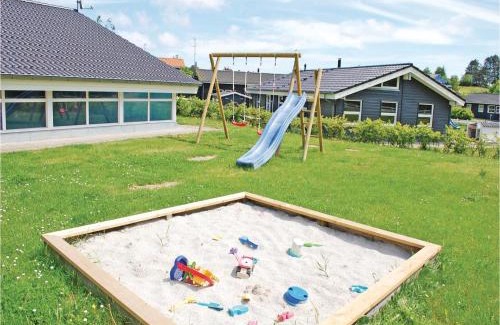 Lyngsbæk Strand House | Amazing Home In Ebeltoft With Sauna