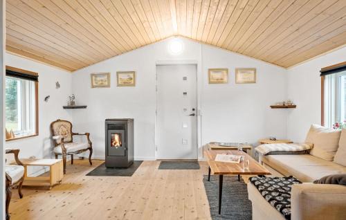 Ertebølle House | Amazing Home In Farsø With Wifi
