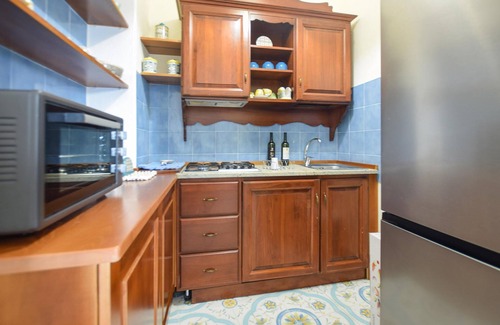 Giungano House | Amazing home in Giungano with WiFi