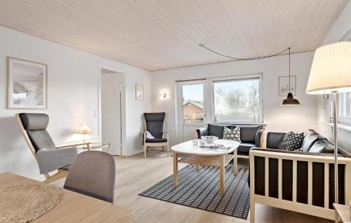 Diernæs Strandby House | Amazing Home In Haderslev With Wifi