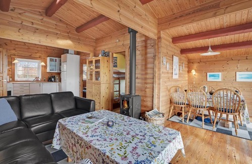 Vikær Strand House | Amazing Home In Haderslev With Wifi