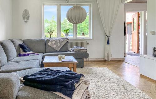 Oskarstrom House | Amazing Home In Havstenshult With Sauna