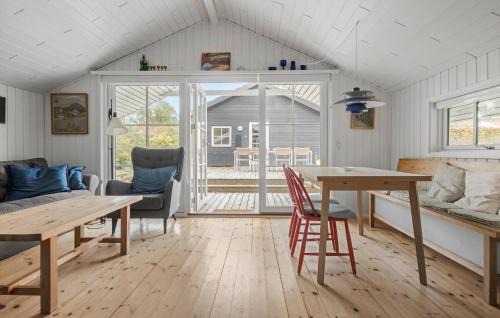 Hornbaek House | Amazing Home In Hornbæk With Wifi