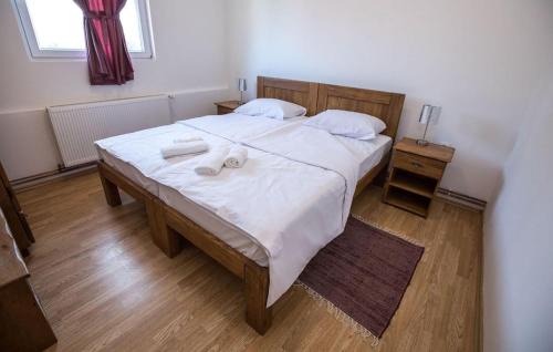 Gornji Bogicevci House | Amazing Home In Gornji Bogicevci With Sauna