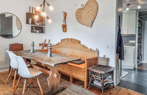 Mellerud O House | Amazing home in Köpmannebro