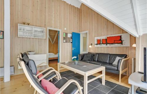Knebel House | Amazing Home In Knebel With Wifi