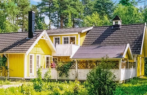 Kopingsvik House | Amazing home in Köpingsvik with sauna