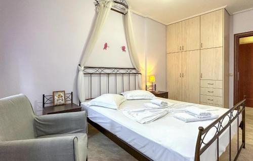 Pylos-Nestoras House | Amazing Home In Koroni With Wifi