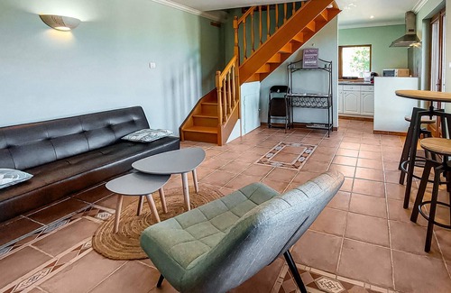 Lanneanou House | Amazing home in Lannéanou with WiFi