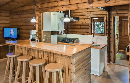 Meppen House | Amazing Home In Meppen With Kitchen