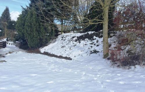Feriendorf Hennesee House | Amazing Home In Meschede With Wifi