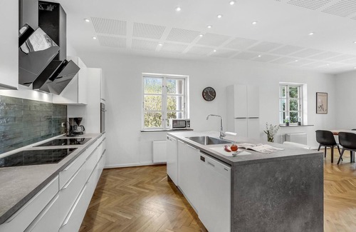 Bøtø By House | Amazing home in Væggerløse with sauna