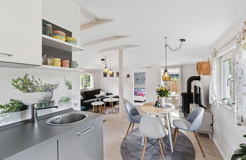 Winsen House | Amazing home in Winsen, Aller with WiFi