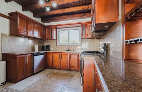 Shiribana House | Amazing island View - Enjoy this spacious villa in a private setting