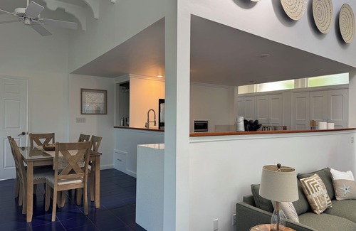 Hart Bay Villa | Amazing Ocean Views and close to town