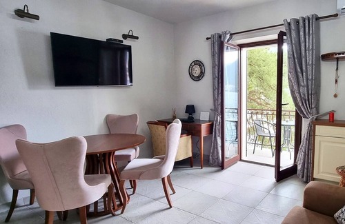 Perast Apartment | Amazing panoramic view of Perast – 1 min from sea