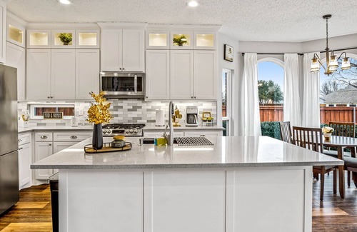 Rowlett House | Amazing Pool Home near Laken