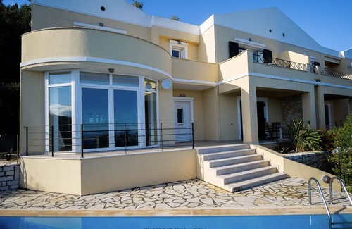 Agni House | Amazing pool house with a stunning view over Agni Bay