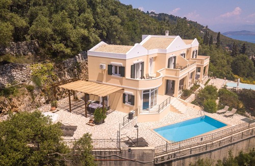 Agni House | Amazing pool house with a stunning view over Agni Bay