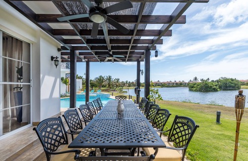 Bavaro Villa | Amazing Private Villa with Chef & Maids