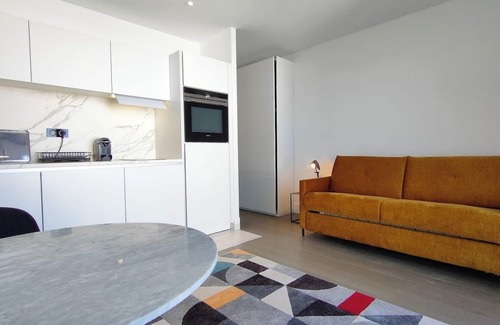 Sablon Apartment | Amazing view Metz with terrace and parking