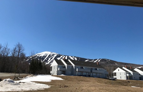 Carrabassett Valley Condo | Amazing Views and plenty of room, 1 bedroom Snowbrook ski-in ski out Condo