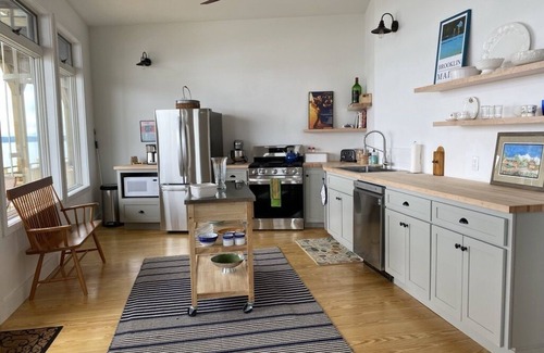 Eastport Apartment | Amazing Views from Bay View Apartment at The Phoenix on Water Street