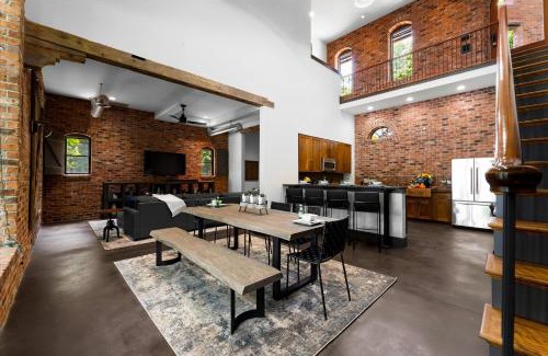 Sherrills Ford House | Ambassador Ridge