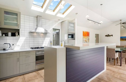 Lower Shotover House | Amberley Retreat | Tranquil retreat | Mountain views | Alpine Paradise