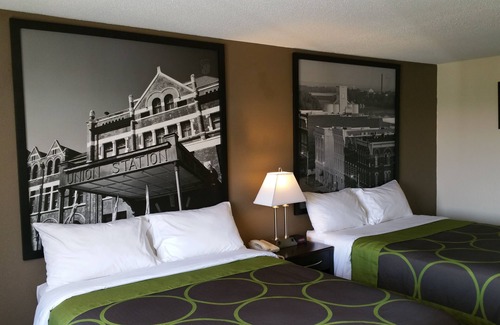 Phenix City Hotel | Americas Best Value Inn & Suites Phenix City