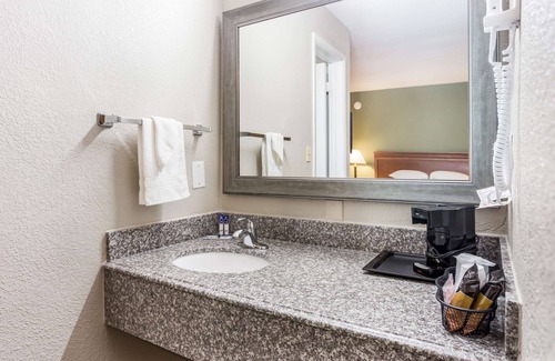 Lebanon Hotel | Americas Best Value Inn Lebanon, MO