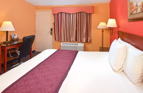Smithtown Hotel | Americas Best Value Inn Smithtown Long Island