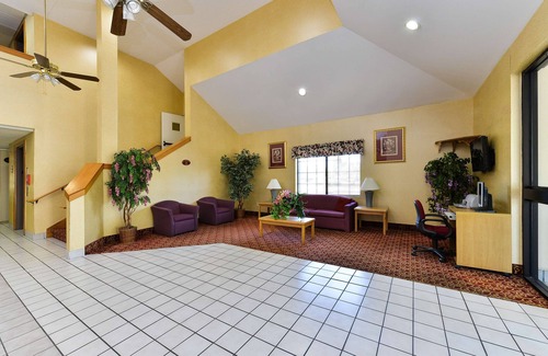 Morrow Hotel | Americas Best Value Inn & Suites Morrow Atlanta