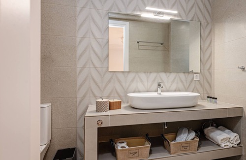 Zakynthos House | AMINA APARTMENTS