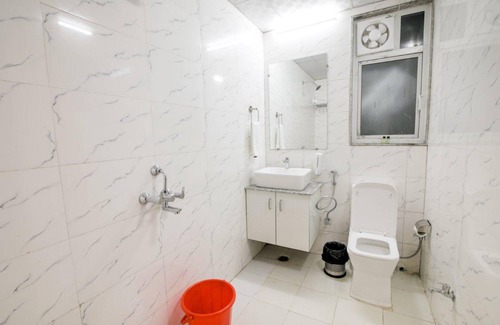 Greater Noida Hotel | Amit House