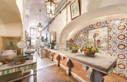 Montepertuso Villa | AMORE RENTALS - Villa Angelina with private Pool, Sea View, Chef and Breakfast Ideal for Weddings