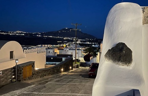 Akrotiri Apartment | Amphora Lover s Studio - Akrotiri Haven